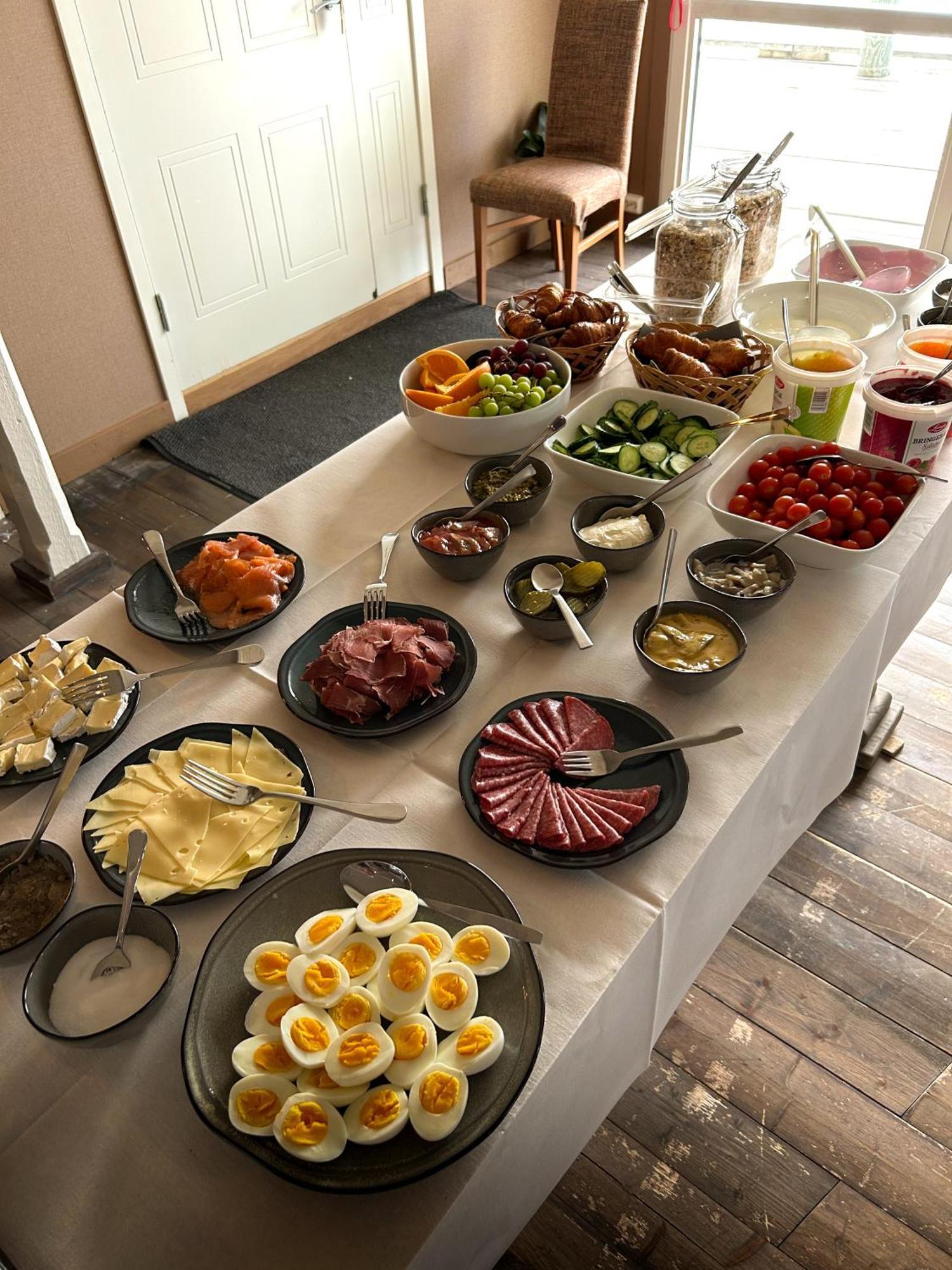 Skata Boutique Hotel Хеннингсвер Экстерьер фото